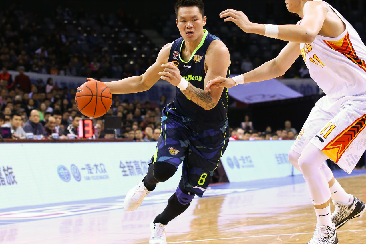 九游娱乐登录入口-2011年的今天：朱芳雨成CBA历史最年轻的季后赛2000分先生