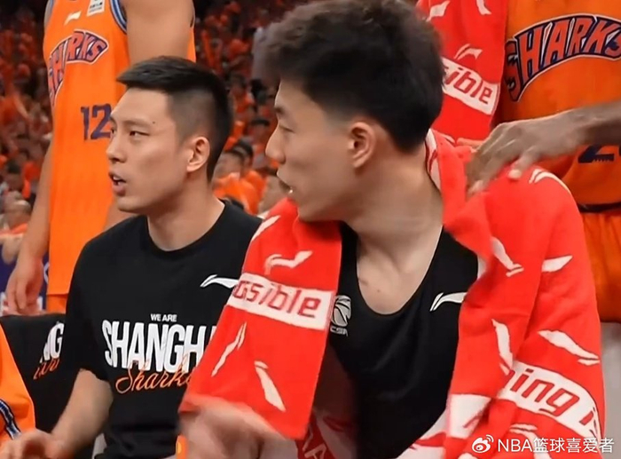 九游娱乐-CBA历史级转会！张镇麟离开辽宁首赛季完成夺冠＆生涯6年加冕第4冠|上海男篮|广厦男篮|篮板|球队|周琦_新浪体育_新浪新闻
